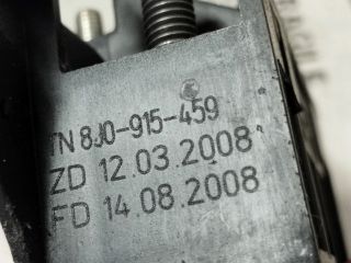 bontott AUDI A4 B8 Pozitív Kábel Elosztó