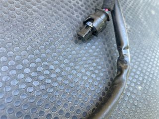 bontott AUDI A4 B8 Pozitív Kábel