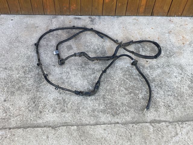 bontott AUDI A4 B8 Pozitív Kábel