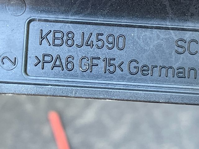 bontott AUDI A4 B8 Pozitív Kábel