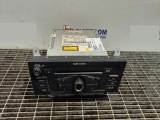 bontott AUDI A4 B8 Rádió / CD