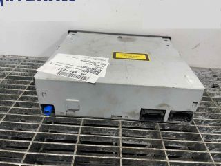 bontott AUDI A4 B8 Rádió / CD