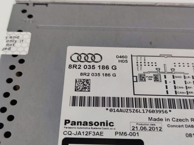 bontott AUDI A4 B8 Rádió / CD