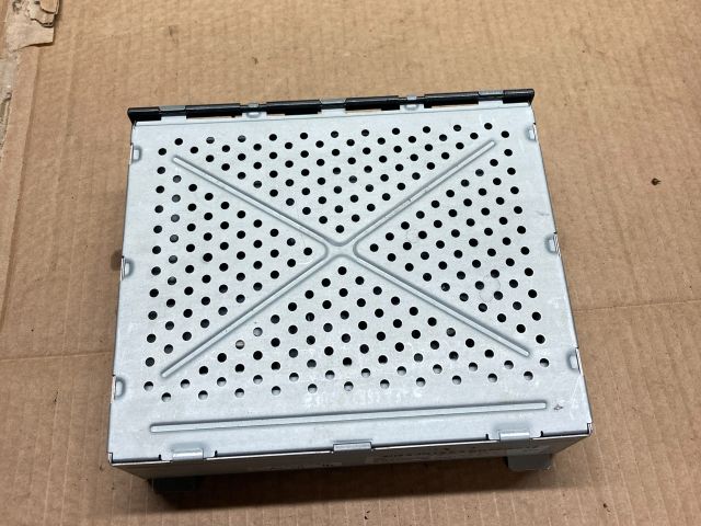 bontott AUDI A4 B8 Rádió / CD