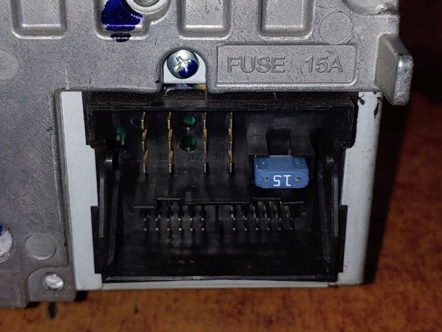 bontott AUDI A4 B8 Rádió / CD