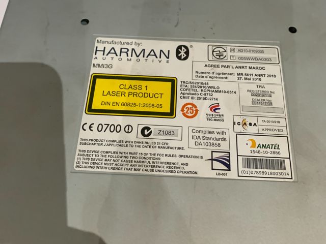 bontott AUDI A4 B8 Rádió / CD