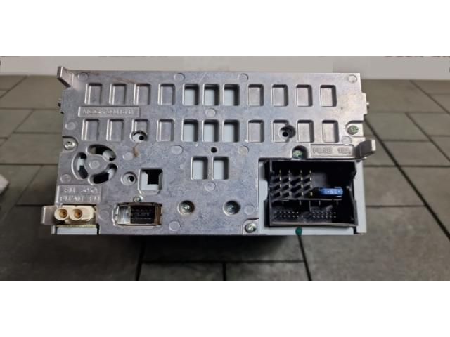 bontott AUDI A4 B8 Rádió / CD