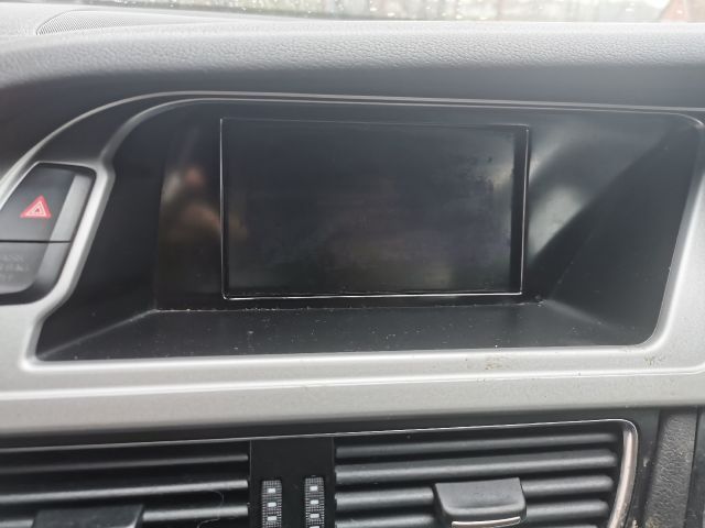 bontott AUDI A4 B8 Rádió / CD