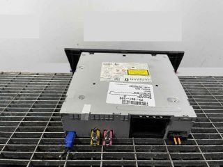 bontott AUDI A4 B8 Rádió / CD