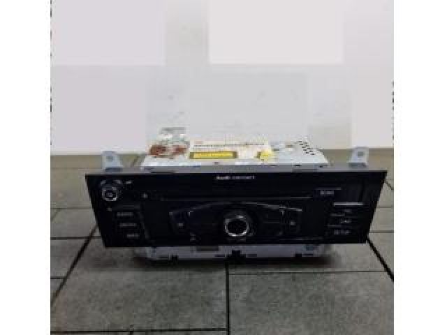 bontott AUDI A4 B8 Rádió / CD