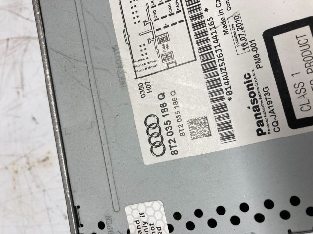 bontott AUDI A4 B8 Rádió / CD