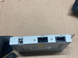 bontott AUDI A4 B8 Rádió Zavarszűrő