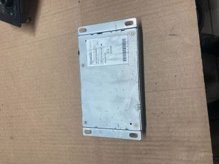 bontott AUDI A4 B8 Rádió Zavarszűrő