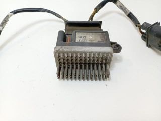 bontott AUDI A4 B8 Relé