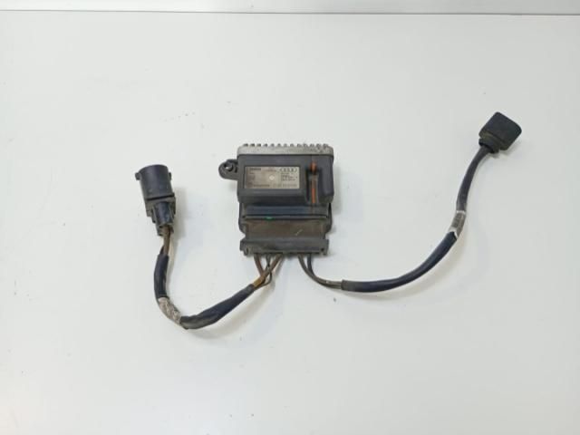 bontott AUDI A4 B8 Relé