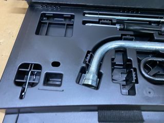 bontott AUDI A4 B8 Szerszámkészlet