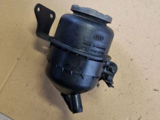 bontott AUDI A4 B8 Szervóolaj Tartály