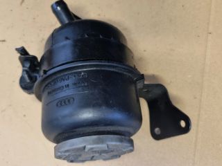 bontott AUDI A4 B8 Szervóolaj Tartály