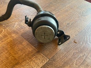 bontott AUDI A4 B8 Szervóolaj Tartály