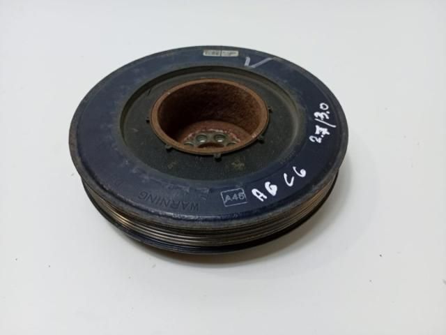 bontott AUDI A4 B8 Szíjtárcsa