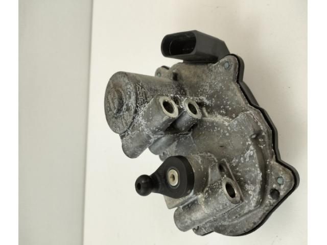 bontott AUDI A4 B8 Szívósor Elektronika