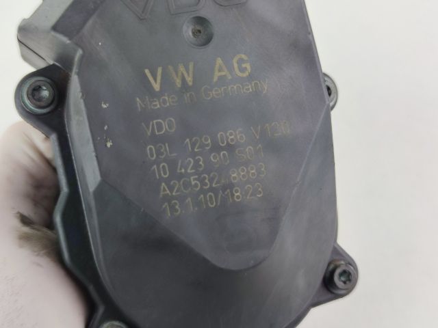 bontott AUDI A4 B8 Szívósor Elektronika