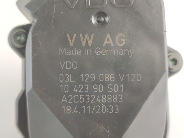 bontott AUDI A4 B8 Szívósor Elektronika