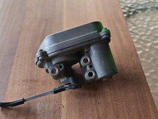 bontott AUDI A4 B8 Szívósor Elektronika