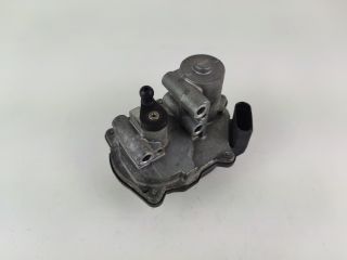 bontott AUDI A4 B8 Szívósor Elektronika