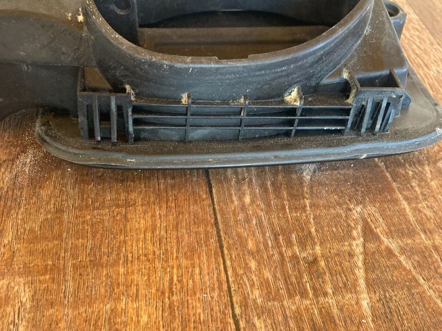 bontott AUDI A4 B8 Tankajtó