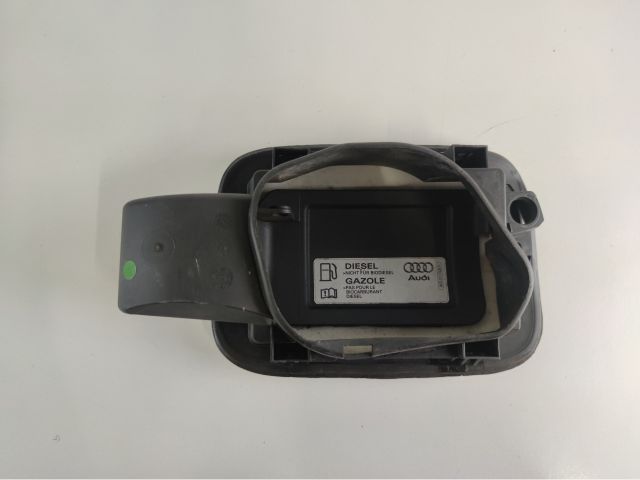 bontott AUDI A4 B8 Tankajtó