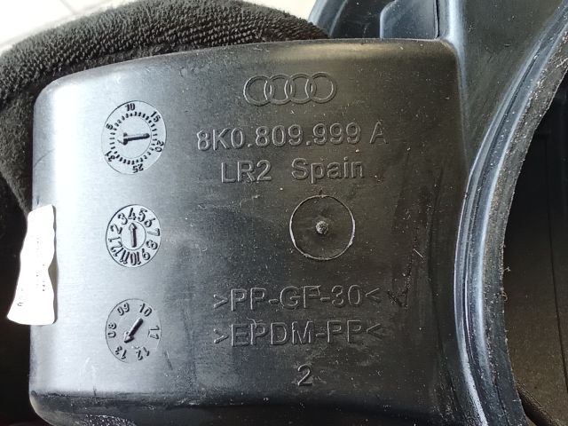 bontott AUDI A4 B8 Tankajtó