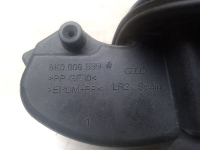 bontott AUDI A4 B8 Tankajtó