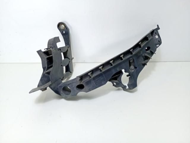 bontott AUDI A4 B8 Tartó Bak