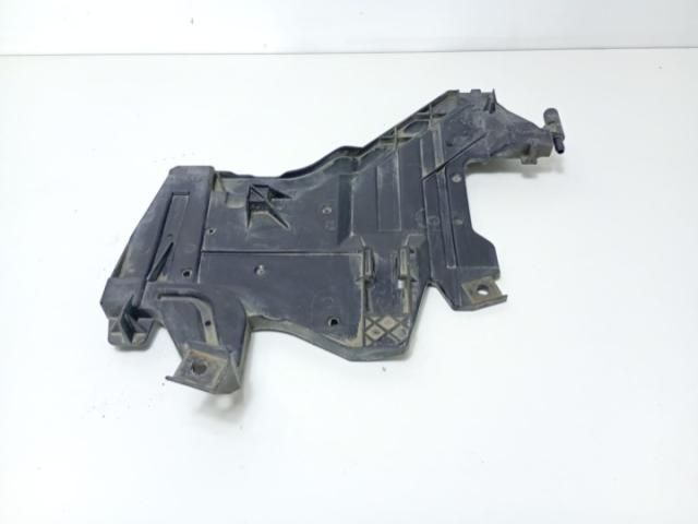 bontott AUDI A4 B8 Tartó Bak