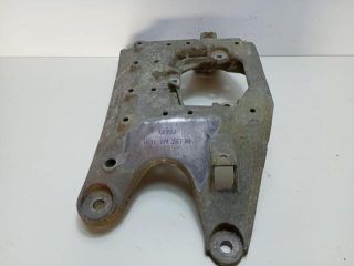 bontott AUDI A4 B8 Tartó Bak