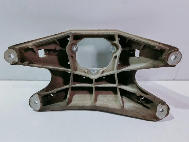 bontott AUDI A4 B8 Tartó Bak