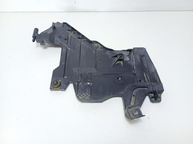 bontott AUDI A4 B8 Tartó Bak