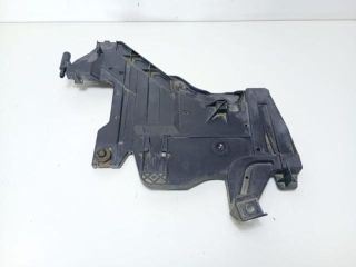 bontott AUDI A4 B8 Tartó Bak