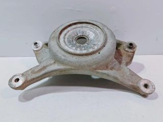 bontott AUDI A4 B8 Tartó Bak