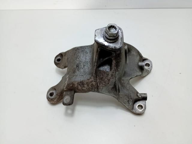 bontott AUDI A4 B8 Tartó Bak