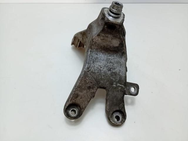 bontott AUDI A4 B8 Tartó Bak