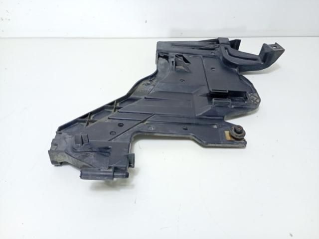 bontott AUDI A4 B8 Tartó Bak