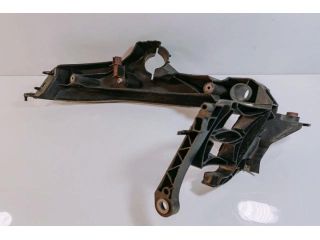 bontott AUDI A4 B8 Tartó Bak