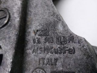 bontott AUDI A4 B8 Tartó Bak