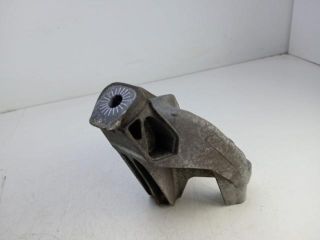 bontott AUDI A4 B8 Tartó Bak