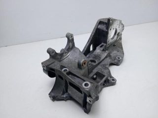 bontott AUDI A4 B8 Tartó Bak