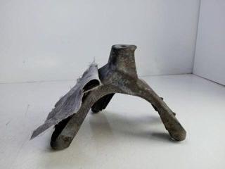 bontott AUDI A4 B8 Tartó Bak