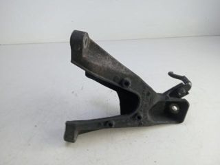 bontott AUDI A4 B8 Tartó Bak