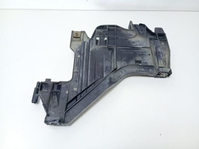 bontott AUDI A4 B8 Tartó Bak